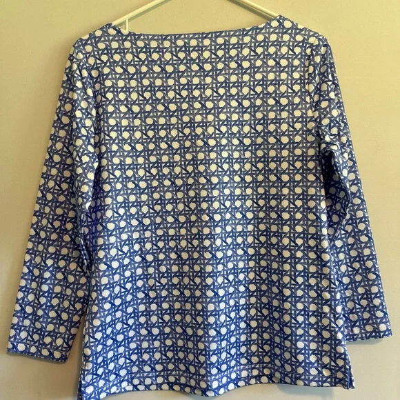 Vineyard Vines Sankaty UPF 50 Boatneck Blue  White Patterned Blouse - Picture 7 of 7